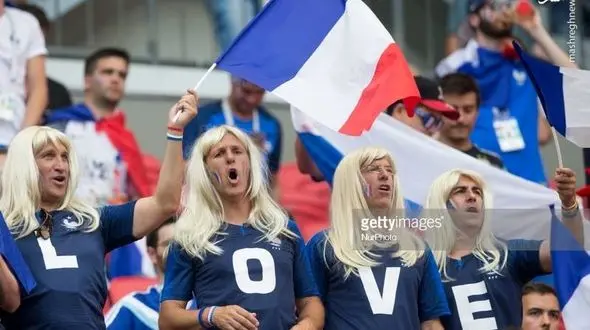 مردان زن نما طرفداران فرانسه بودند!+ عکس