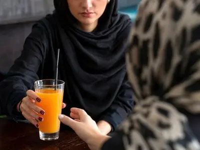 زن تهرانی پس از ۷ روز مرگ زنده شد و راز دختر جوان را فاش کرد