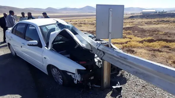 جان یک راننده توسط پلیس نجات پیدا کرد + جزئیات