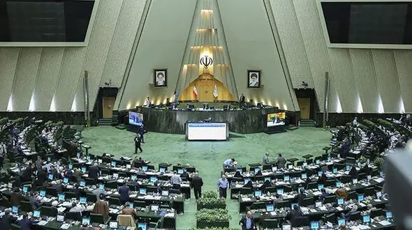 ودیعه مسکن و خودرو به بعضی از نمایندگان پرداخت نمی شود