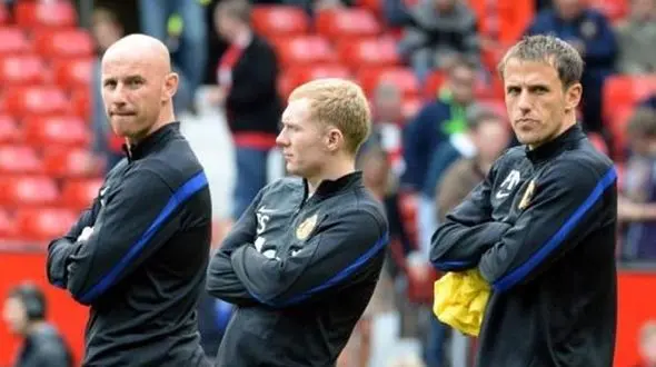 اقدام پلید  فوتبالیست سرشناس با زنی فاش شد! +عکس