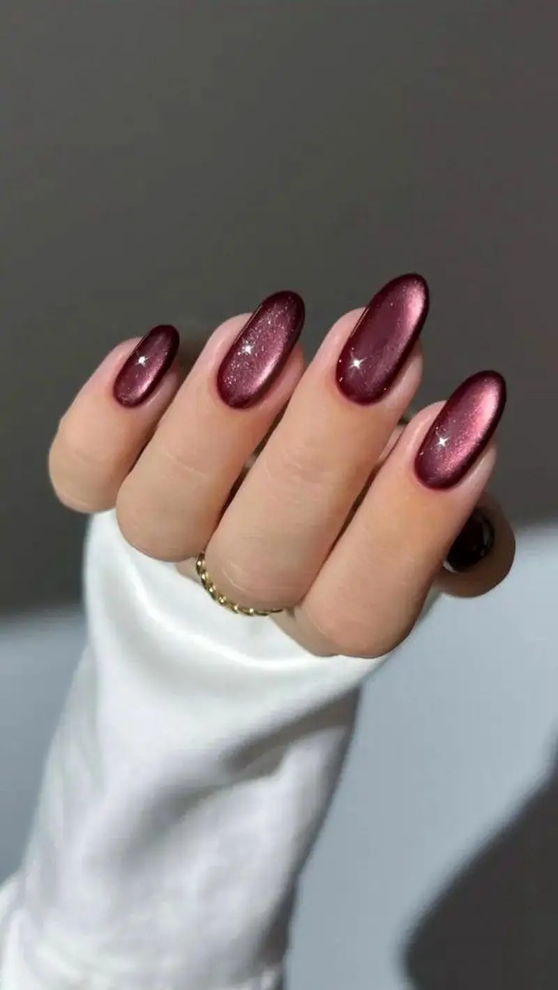 مدل ناخن آیس | جذاب ترین مدل ناخن آیس از آبنباتی تا سرامیکی برای نوروز ۱۴۰۵ روی ناخن های کوتاه و بلند دخترانه و عروسانه که خیلی باکلاس و خاصه!