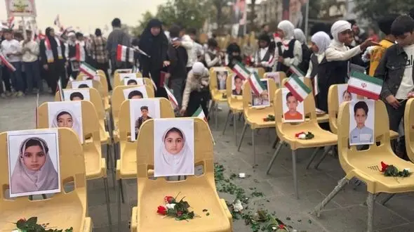 واکنش تکان‌ دهنده احسان علیخانی به مادران میناب: هنوز مادرانی هستند که تکه‌ ای از پاره تنشان پیدا نشده