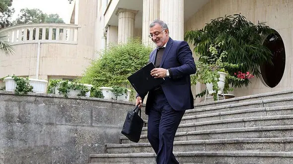 نامه شهرداری به شورای عالی امنیت ملی برای انتقال ابنیه نظامی از داخل شهر