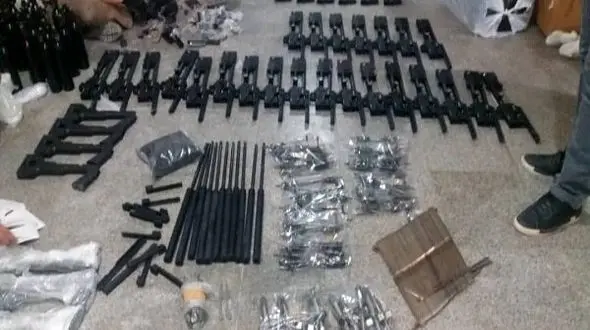 متلاشی شدن باند قاچاق سلاح در استان فارس