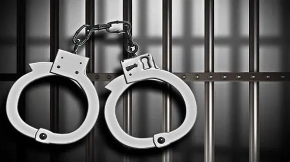 بازداشت پسر مولوی عبدالحمید به‌ اتهام حمل سلاح غیرمجاز