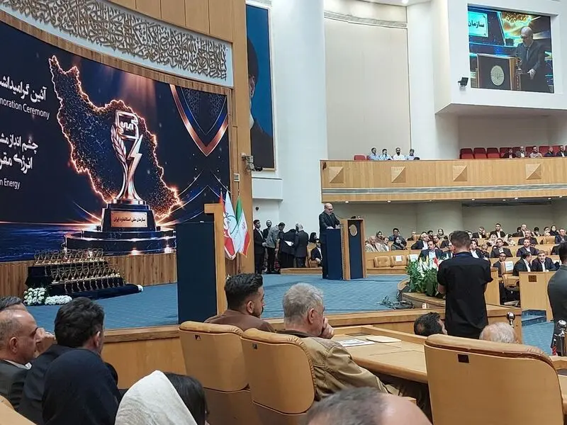 محمود نجفی عرب