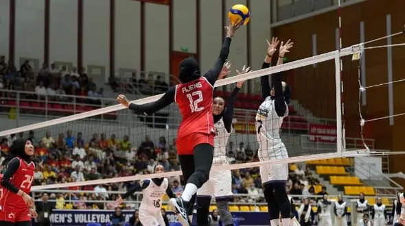 بانوان والیبالیست ایران در جمع 50 تیم برتر جهان