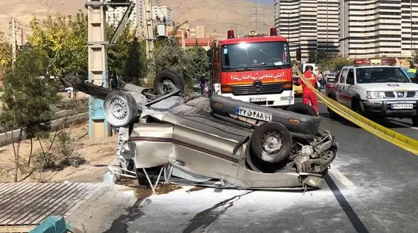  کامیون حامل بتن ۱۴ خودرو را له و لورده کرد ! + عکس های باورنکردنی در اتوبان همت غرب