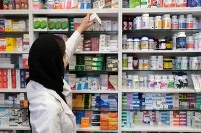 سخنگوی کمیسیون بهداشت مجلس: تا سه ماه آینده با بحران کمبود مورفین و داروهای کدئین دار مواجه خواهیم شد/ بحرانی که می‌تواند بخش درمان را دچار اختلال جدی کند