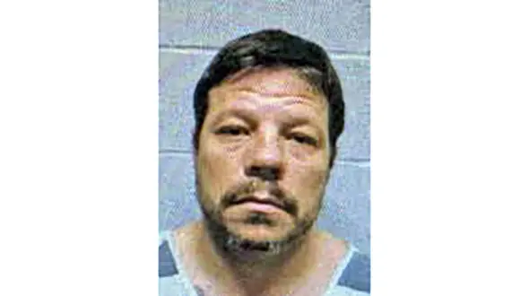 قاتلی که عمه و عمویش را کشت + عکس