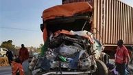 ۳۰ کشته و ۱۸ زخمی در تصادف اتوبوس با کامیون