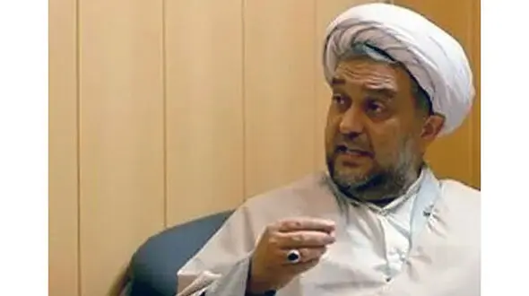 امیری فر: تندروهایی که از پزشکیان انتقاد می کنند نماینده چهار درصدی هستند/ جعفرزاده : با طیف شکست خورده در انتخابات درگیرهستیم