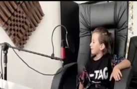 فیلم آواز احساسی /  هیچ باورت نمیشه بچه قد کف دست با ماله خود من باش گریه اتو دربیاره صدا رو