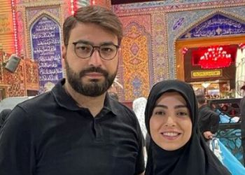 بشقاب کله پاچه همسر فائزه دولتی مشاور عارف در کنار رفیق شفیقش / تقویت بدنی با کله پاچه