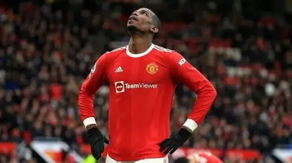 آمار/ منچستریونایتد چطور 431 میلیون پوند به جوی آب ریخت؟/ بدترین خرید‌های شیاطین سرخ