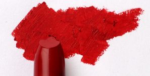 ایران، ویترین زنده اثر رژ لب بر اقتصاد است / توضیحی با زبان اقتصاد به استاد فلسفه ! + فیلم