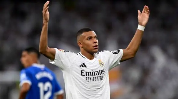 ام‌باپه و رکوردشکنی به یادماندنی؛ واکنش او پس از عبور از رونالدو