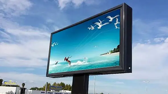 عجیب ترین سرقت در تاریخ ایران / مردی تلویزیون شهری همدان را دزدید