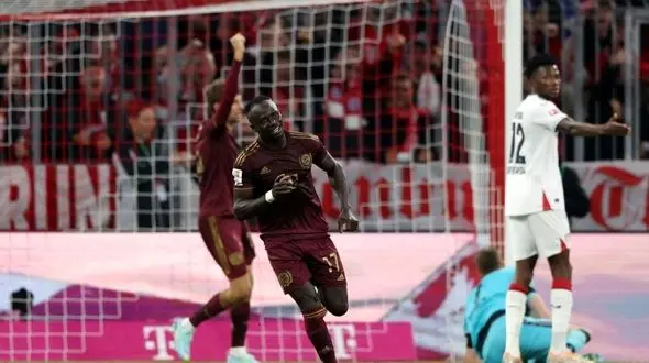 گل سوم بایرن مونیخ به بارسلونا توسط پاوارد+فیلم