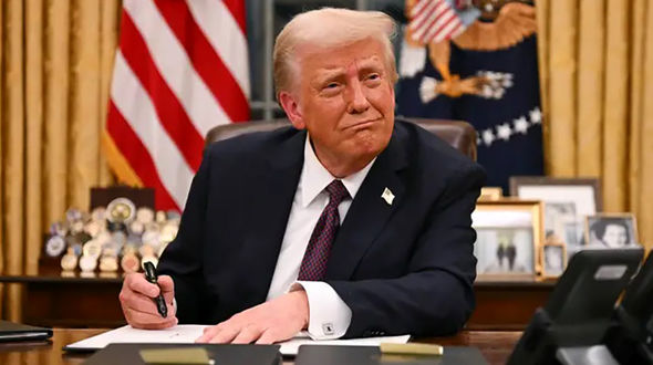 Global Media Reacts to Leaked Details from Alaska Summit