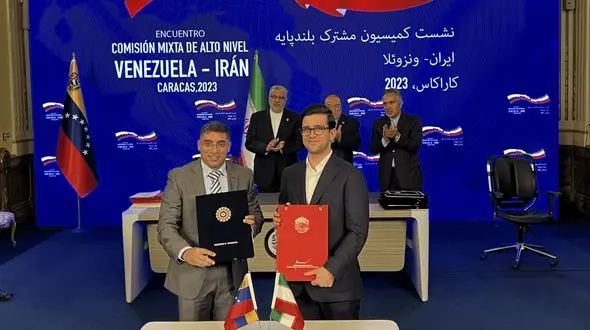 امضاء قرارداد ارتقاء و بهسازی ترمینال صادراتی خوزه بین پتروپارس و شرکت ملی نفت ونزوئلا (PDVSA)