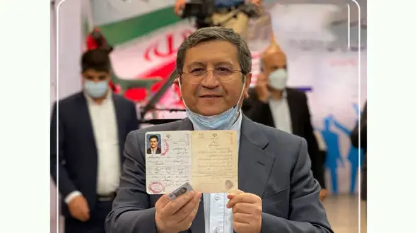 واکنش همتی به حضور رییسی در توییتر + عکس