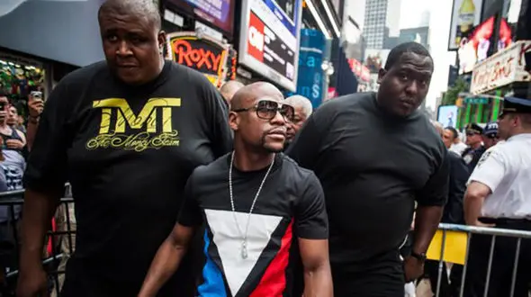 عکس هایی از زندگی لاکچری ثروتمندترین ورزشکار جهان