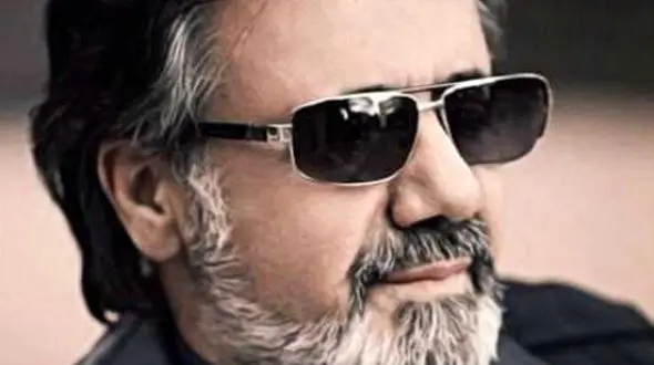 دانلود آهنگ باشکوه معین/  هر کسی را تو نمی انگاشتم