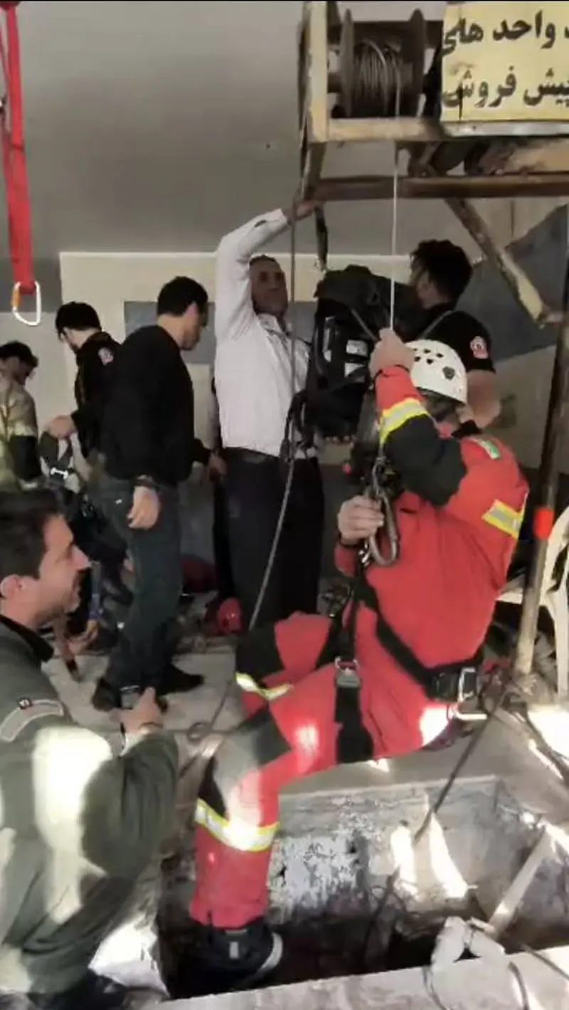 سقوط در چاه 25 متری