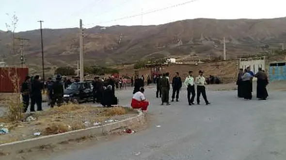 درگیری در عروسی در بروجن/ 9 نفر زخمی شدند