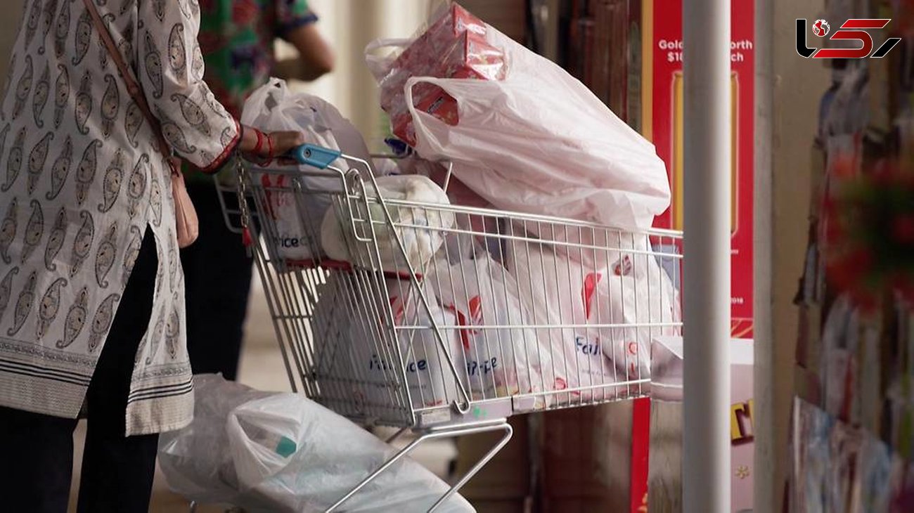 انتقاد عضو شورای شهر تهران از توزیع کیسه‌های پلاستیکی در فروشگاه‌های شهروند