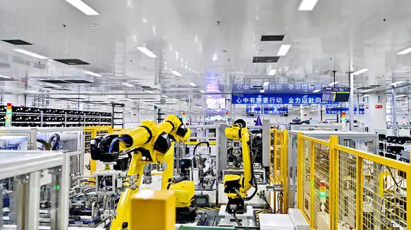American High-Tech Firms Expand Manufacturing Footprint in China