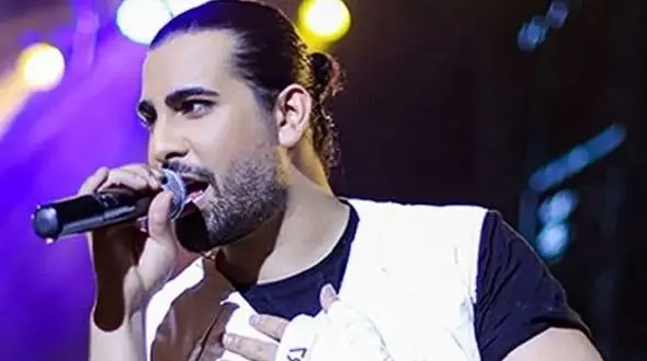 آواز احساسی؛ اکتای من درآوردی مجید رضوی حین اجراش که بعضی ها اصلا خوششون نیومد