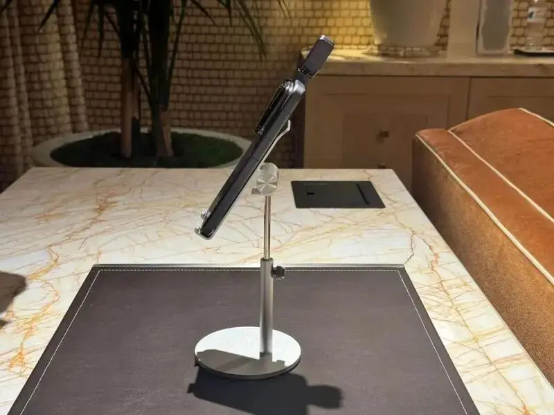Robot Phone آنر