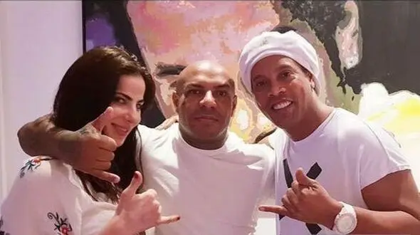 ارتباط عجیب نرگس با خواننده معروف رپ+ تصاویر