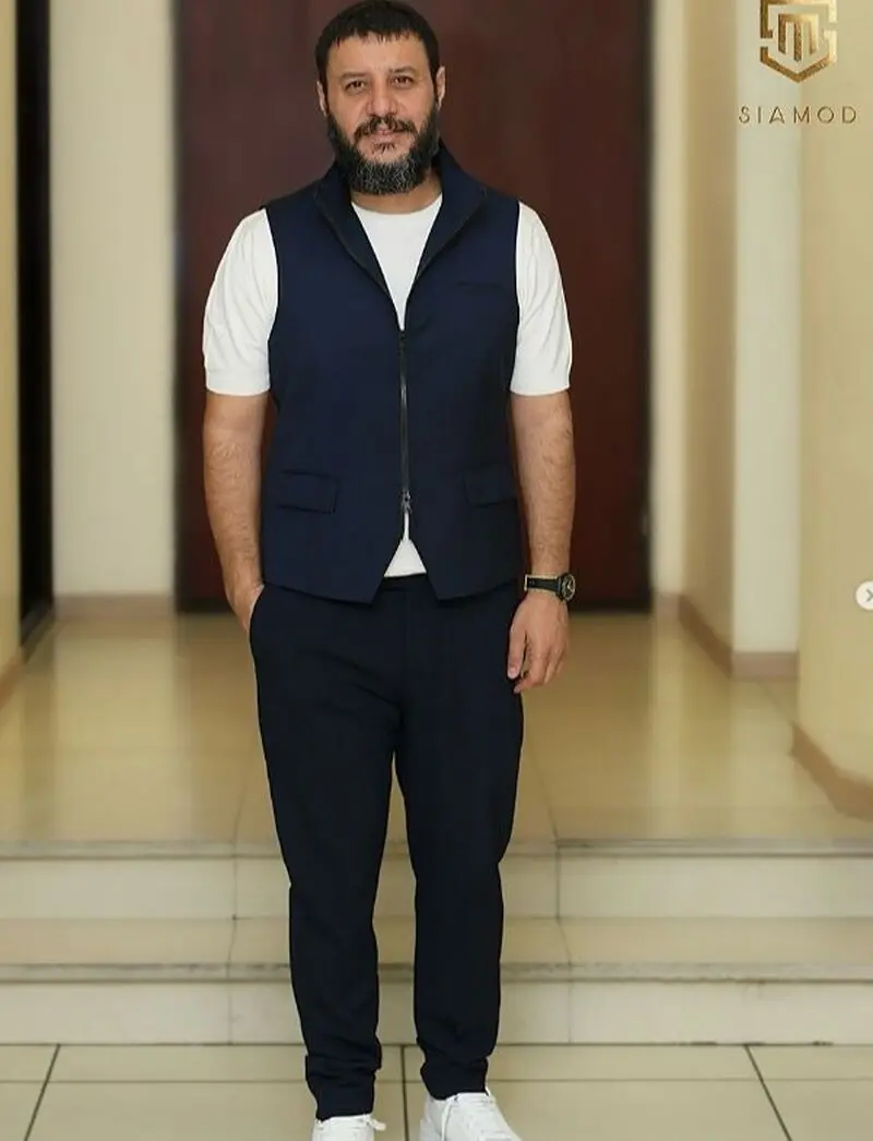 جواد عزتی