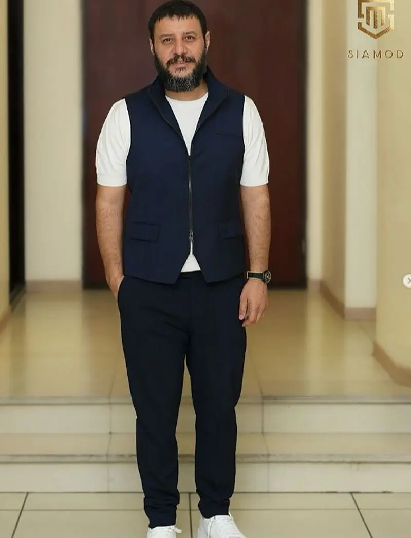 جواد عزتی