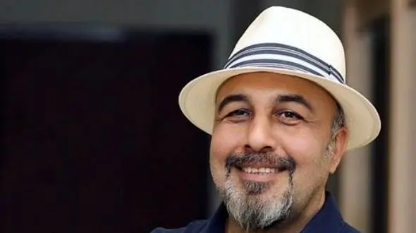 عکس/ سفر به تاریخ؛ «رضا عطاران» در 30 سالگی در ملاقات با «رهبر انقلاب»؛ سال 1377 