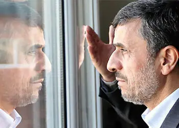محمود احمدی نژاد کجاست؟ / چرا او به یکی از معماهای جنگ ایران و آمریکا تبدیل شده؟ / کلاه گشاد یا پاس گل به راست افراطی؟