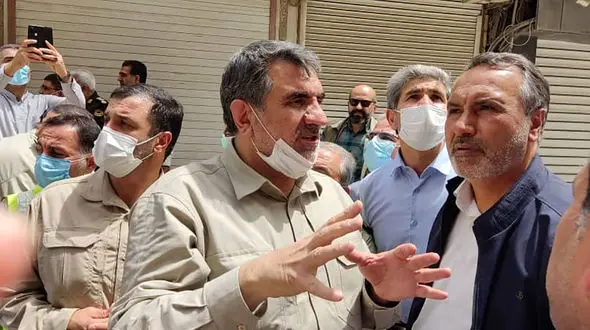 حضور عملیاتی سردار ساجدی نیا پای ساختمان متروپل آبادان