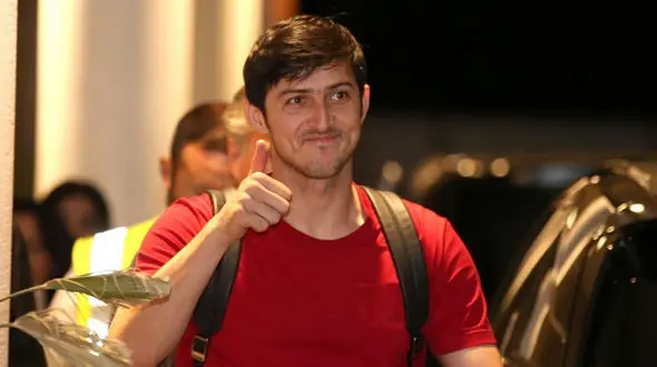 کنایه ایتالیایی‌ها به بدن غیرعضلانی آزمون/تصویر عجیب از سردار در تست‌های پزشکی + عکس