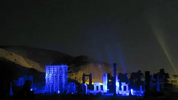 رازهای نور و صدا در تخت جمشید /  تجربه ای فراموش نشدنی از دوران هخامنشیان + فیلم