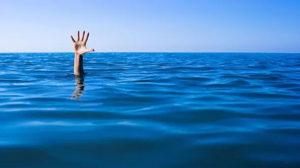 مرگ همزمان پدر و پسر نیشابوری در سفر به مازندران /  اجساد به سردخانه منتقل شد