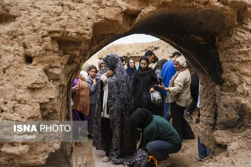 مراسم زاغ‌سوزان تندرستون کرمان