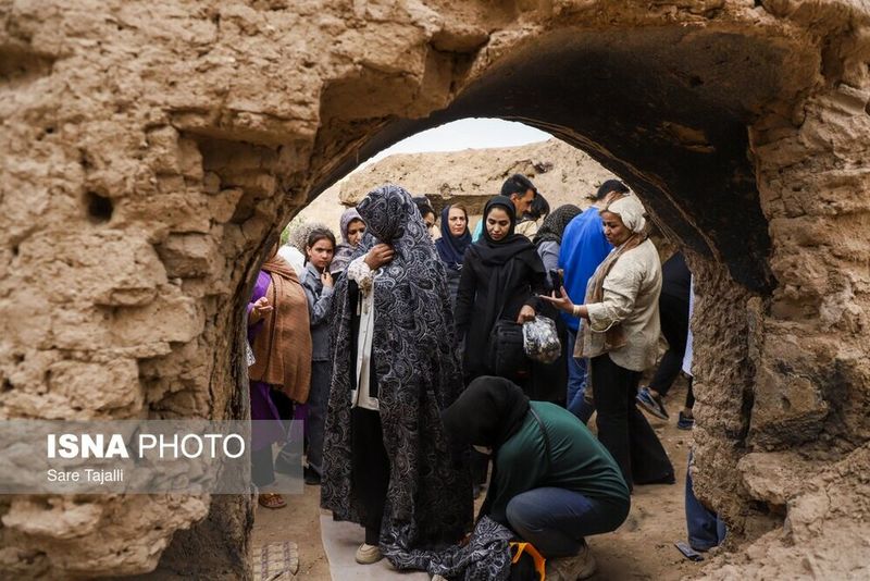 مراسم زاغ‌سوزان تندرستون کرمان