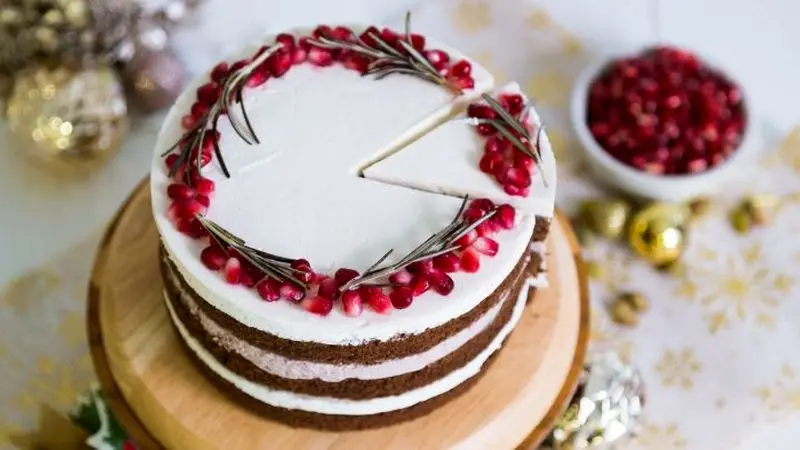 کیک انار مخصوص شب یلدا