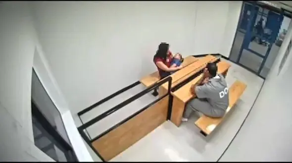 خرید و فروش مواد از طریق پوشک بچه+عکس