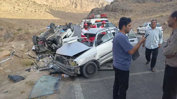 5 کشته و مصدوم در تصادف شاخ‌به‌شاخ پراید با 206 / 3 زن در دم جانباختند