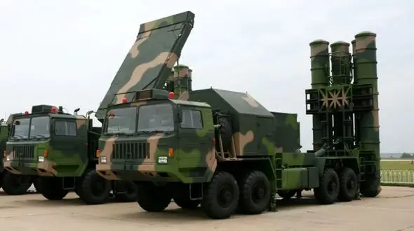 آشنایی کامل با سامانه پدافند هوایی HQ-9؛ قدرتی بی‌نظیر در دفاع هوایی